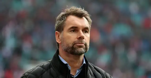 Hamburg teknik direktörü Bernd Hollerbach görevden alındı