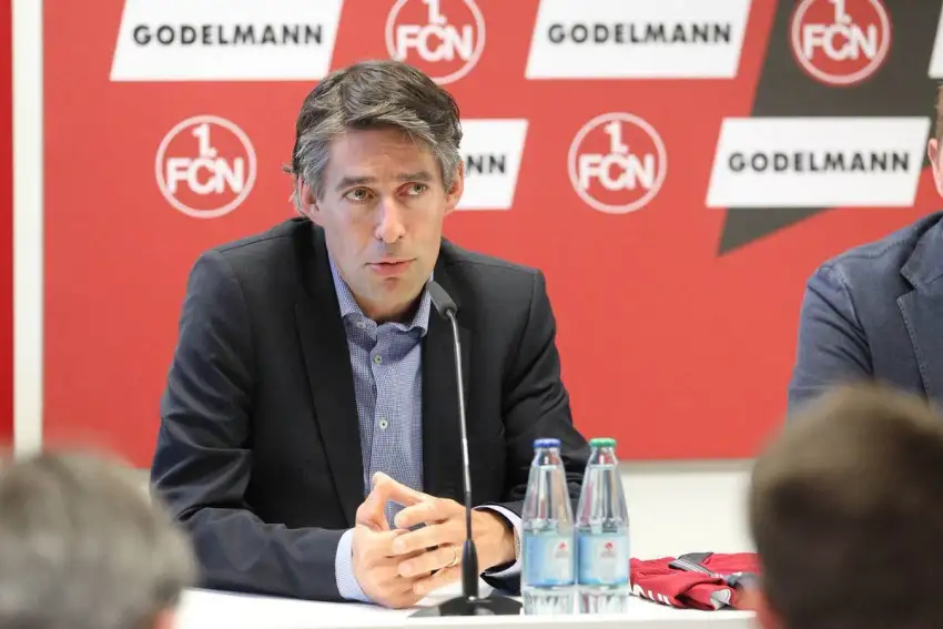Michael Meeske Nürnberg kulübündeki mevcut görevini bırakıyor
