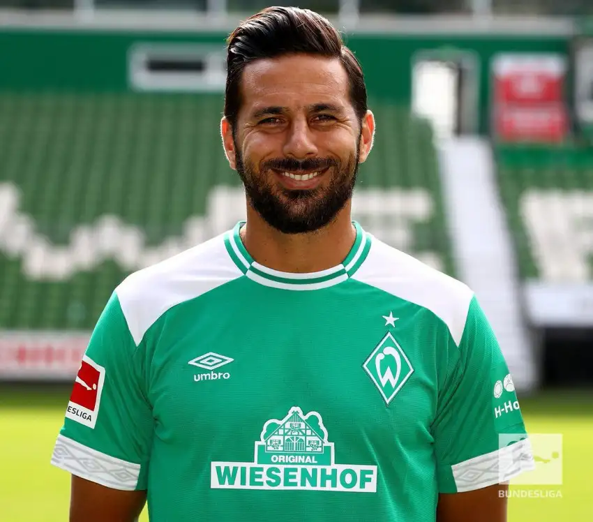 Claudio Pizarro  Bundesliga 'da 40 yaşını doldurup forma giyen 4. isim oldu