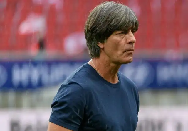 Joachim Löw : "Kesinlikle 1-2 taktiksel ve oyuncu değişikliğine ihtiyacımız var"