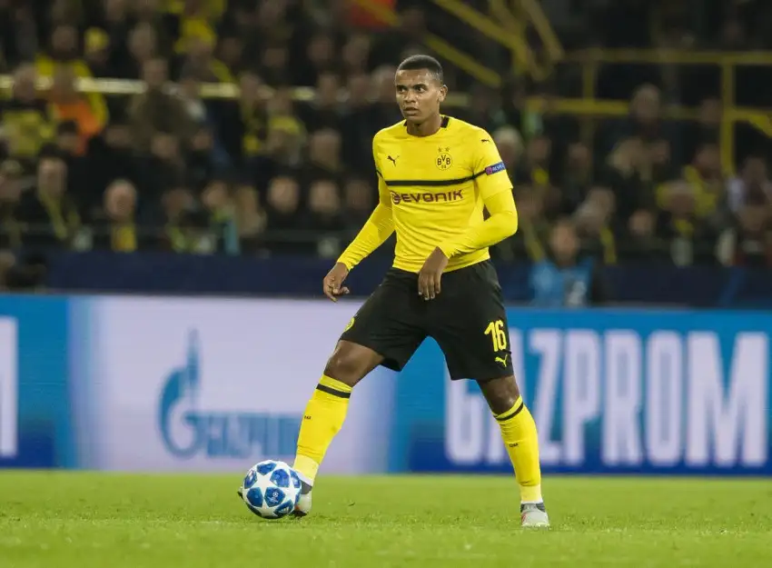 Manuel Akanji sahalardan 3 hafta uzak kalacak