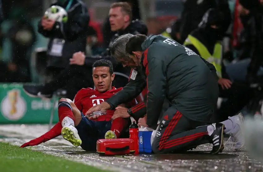 Thiago 4-6 hafta sahalardan uzak kalacak