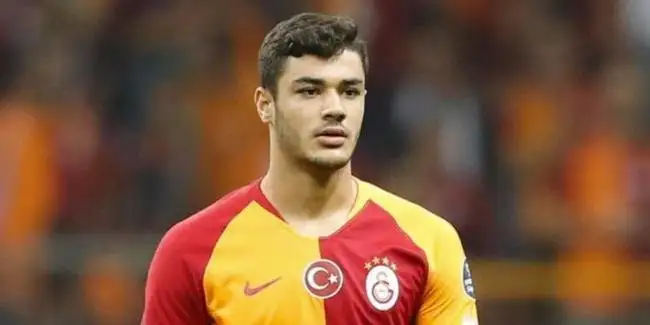 Ozan Kabak Stuttgart yolcusu