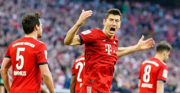 Robert Lewandowski der Klassiker tarihine geçti