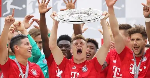 Joshua Kimmich 34 haftanın tamamında sahada 90 dakika yer aldı