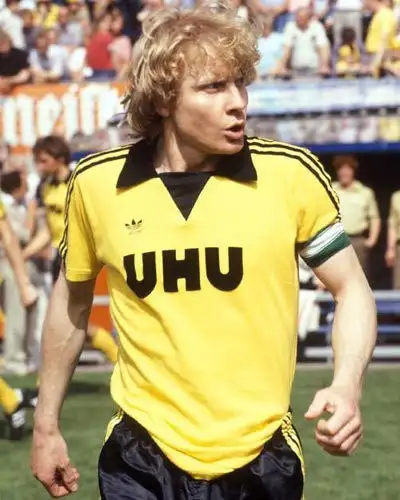 Manfred Burgsmüller 69 yaşında hayata gözlerini yumdu