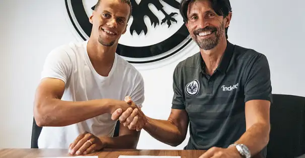 Timothy Chandler sözleşme yeniledi