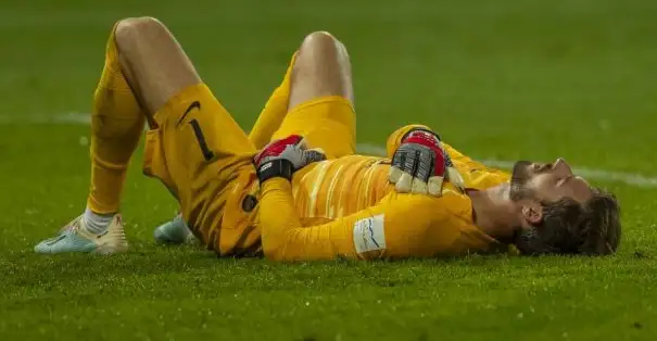 Kevin Trapp 'in sezonun ilk yarısını kapattığı açıklandı