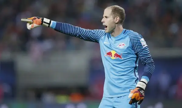 Peter Gulacsi sözleşmesini 1 yıl daha uzattı