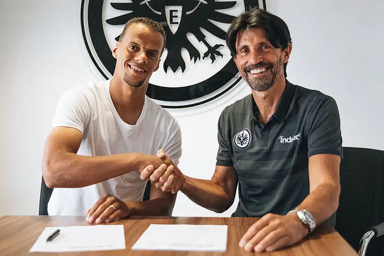 Timothy Chandler sözleşme yeniledi