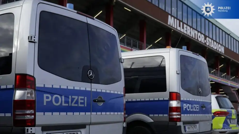 Hamburg polisi bu akşam mesaide