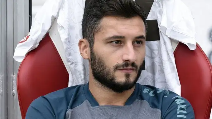 St. Pauli Cenk Şahin'i kadro dışı bıraktı