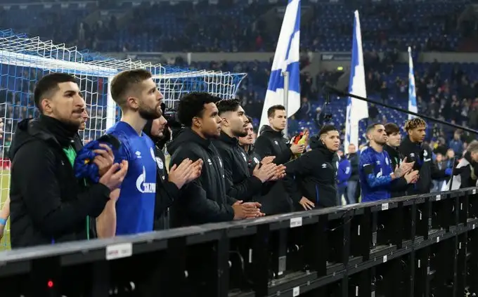 Schalke 04'e 2020 iyi gelmedi