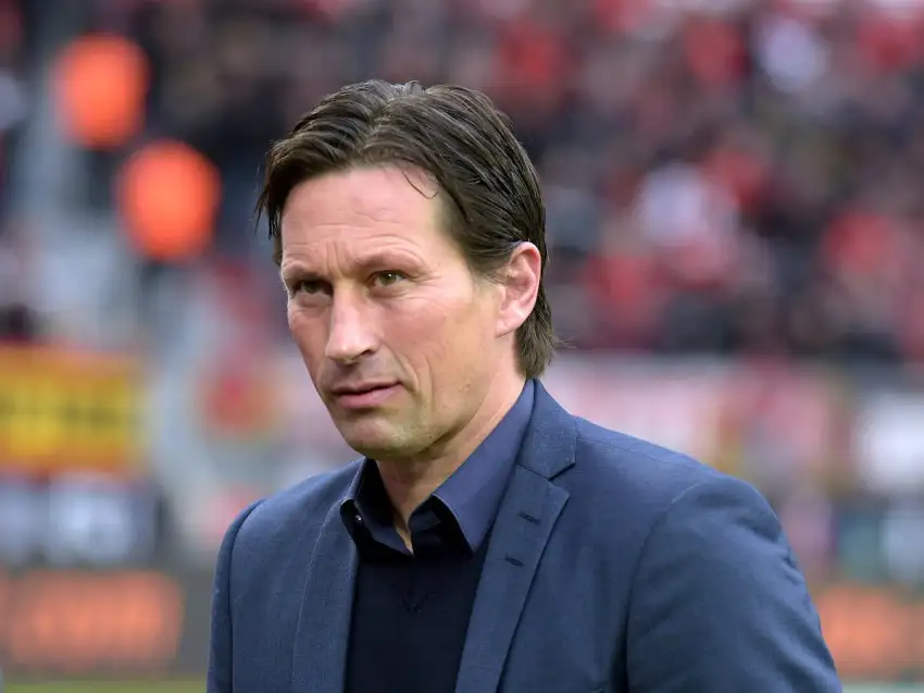 PSV kulübü Alman teknik direktör Roger Schmidt'i göreve getirdiğini duyurdu
