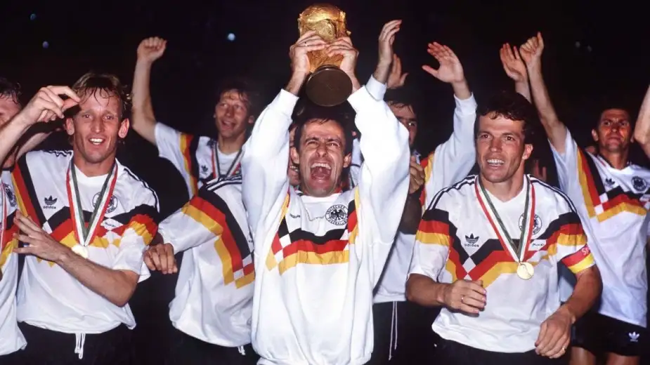 Pierre Littbarski 60. yaşgününü kutluyor