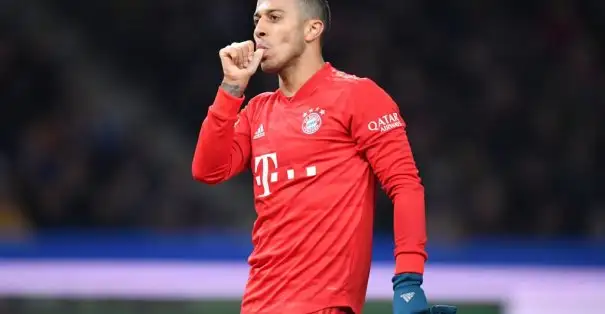 Hansi Flick yarın oynanacak derbide Thiago'nun oynamayacağını doğruladı