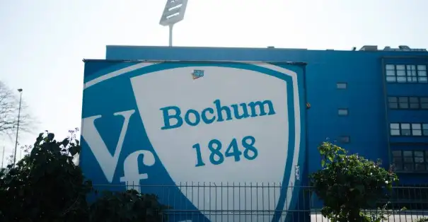 Bochum kulübü yaptığı duyuru ile takımdan bir kişinin #COVID19 testi pozitif çıktı