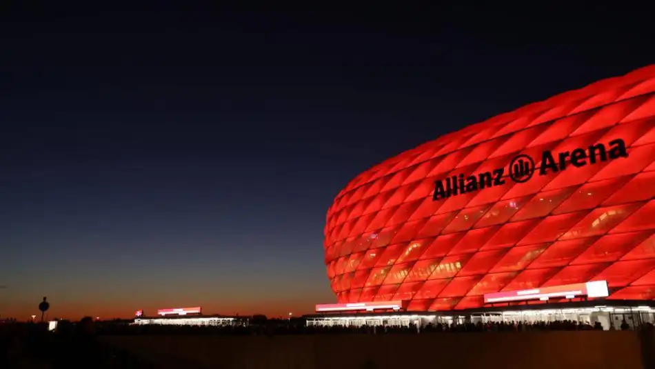 Bayern Münih - Schalke 04 maçına stadyum kapasitesinin %20'i yerine %10'u kadar seyirci alınacak