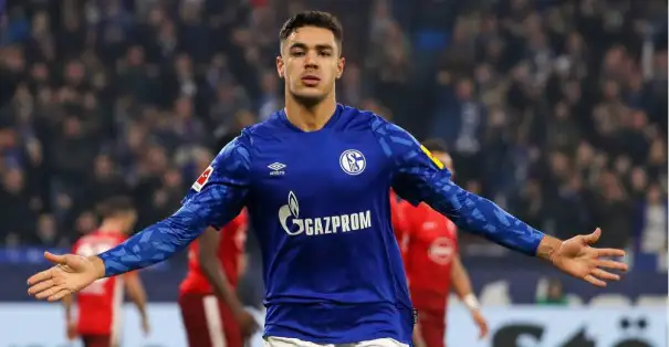 Ozan Kabak Bremen maçındaki tükürük vakası sonrasında 4 maç ceza ve 15 bin &euro; para cezası aldı