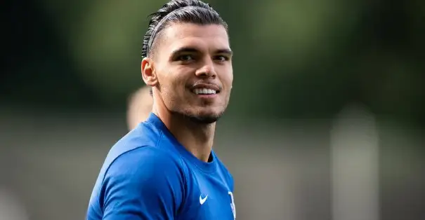 Hertha Berlin Karim Rekik'in Sevilla'ya transfer olduğunu duyurdu