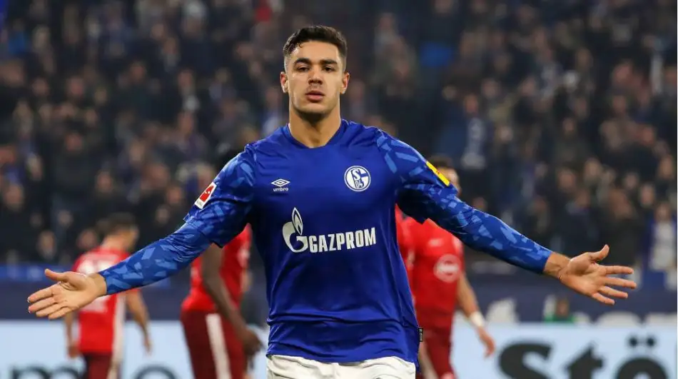 Ozan Kabak Bremen maçındaki tükürük vakası sonrasında 4 maç ceza ve 15 bin &euro; para cezası aldı