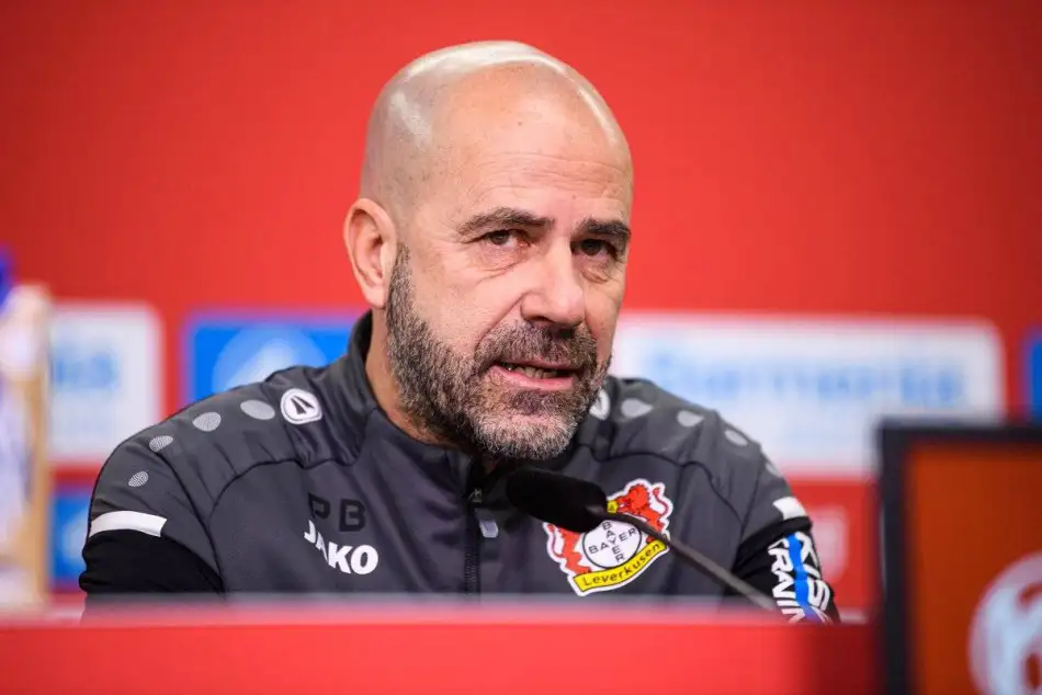 Peter Bosz: "Zirveye varmak zor ama orada kalmak daha da zor."