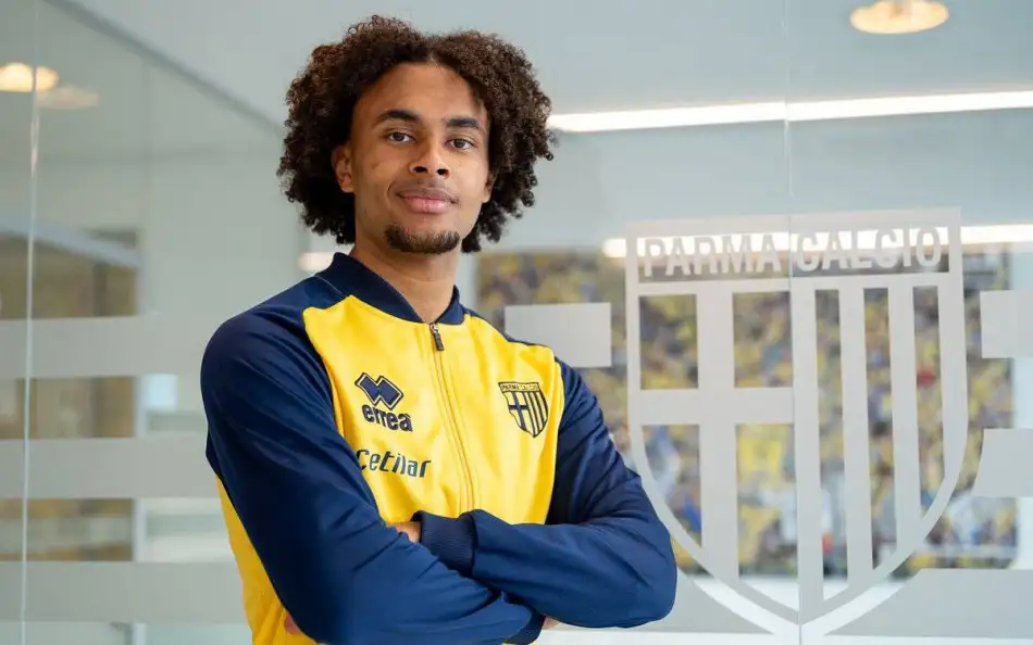 Joshua Zirkzee Parma'da