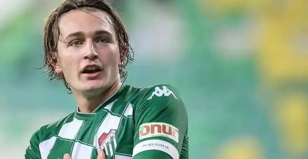 Bursaspor Ali Akman'ın sözleşmesini feshetti