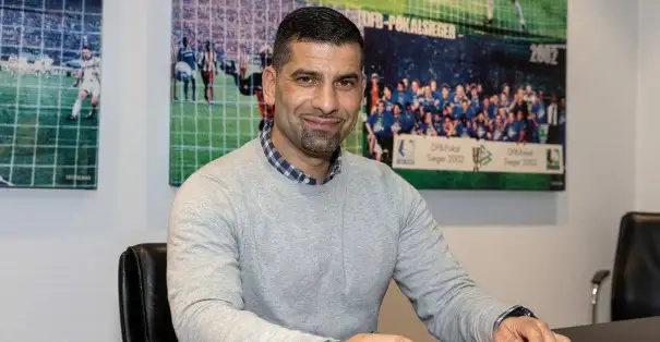 Schalke 04 teknik direktörlük görevine Dimitrios Grammozis'i getirdi