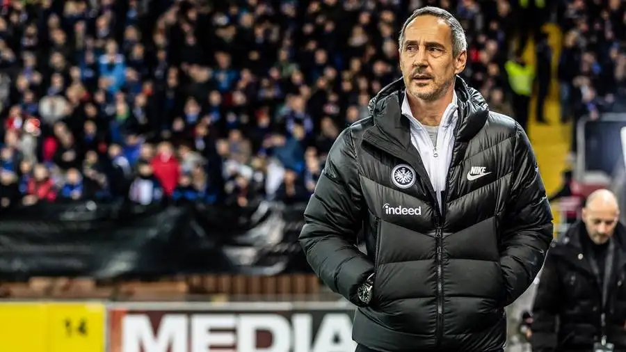 Hütter: "Spekülasyonlarla ilgilenmiyorum. Kalıyorum"