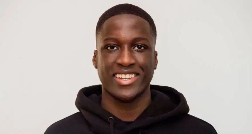 Borussia Dortmund 17 yaşındaki stoper Soumaila Coulibaly'i kadrosuna kattı