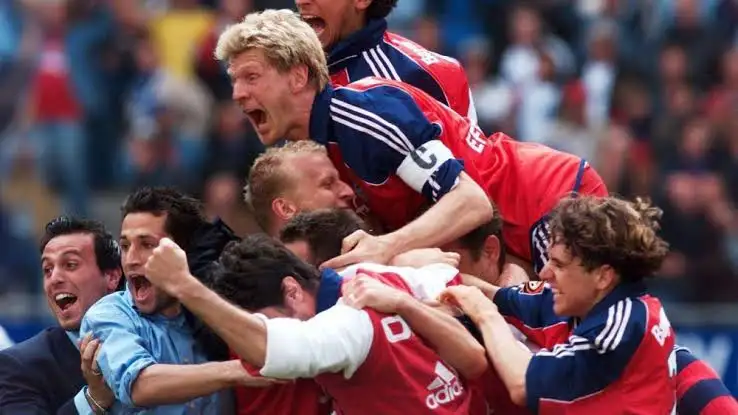 Duygusal Milenyum: Bundesliga'da 1999-00 ve 2000-01 sezonları