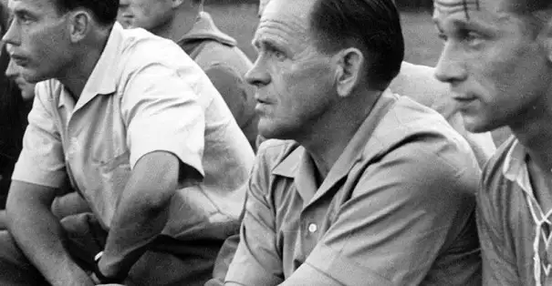 Alman Futbolunun Gözbebeği: Hennes Weisweiler Akademisi