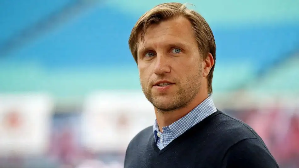 Eintracht Frankfurt sportif direktörlük görevine Markus Krösche'yi getirdi