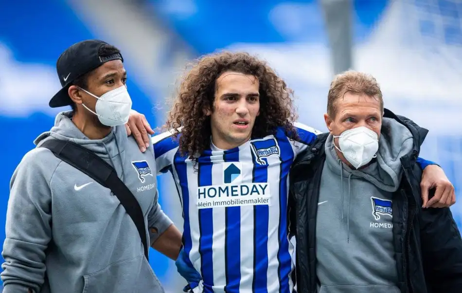 Hertha Berlin'in Arsenal'den kiraladığı Matteo Guendouzi'nin ayağında kırık