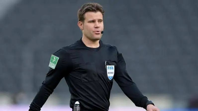 Felix Brych 300. Bundesliga maçına çıkacak
