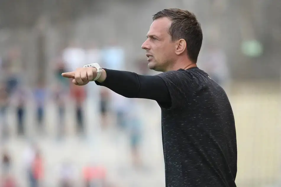 Fortuna Düsseldorf Christian Preu&szlig;er'i göreve getirdi