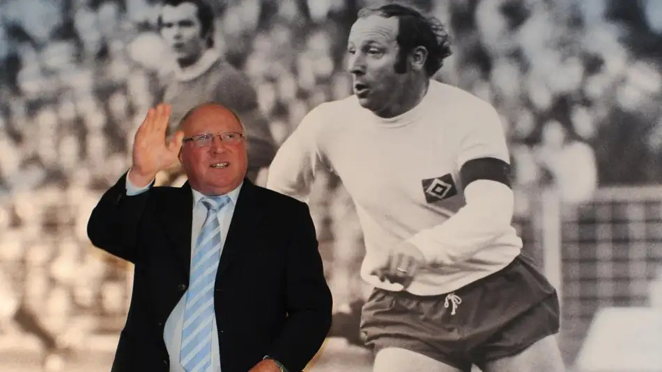 Kusursuz Bir Gol Makinesi: Uwe Seeler