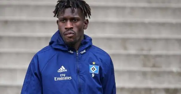 Hamburg'ta Bakery Jatta'nın kimlik konusu kapanacak gibi durmuyor