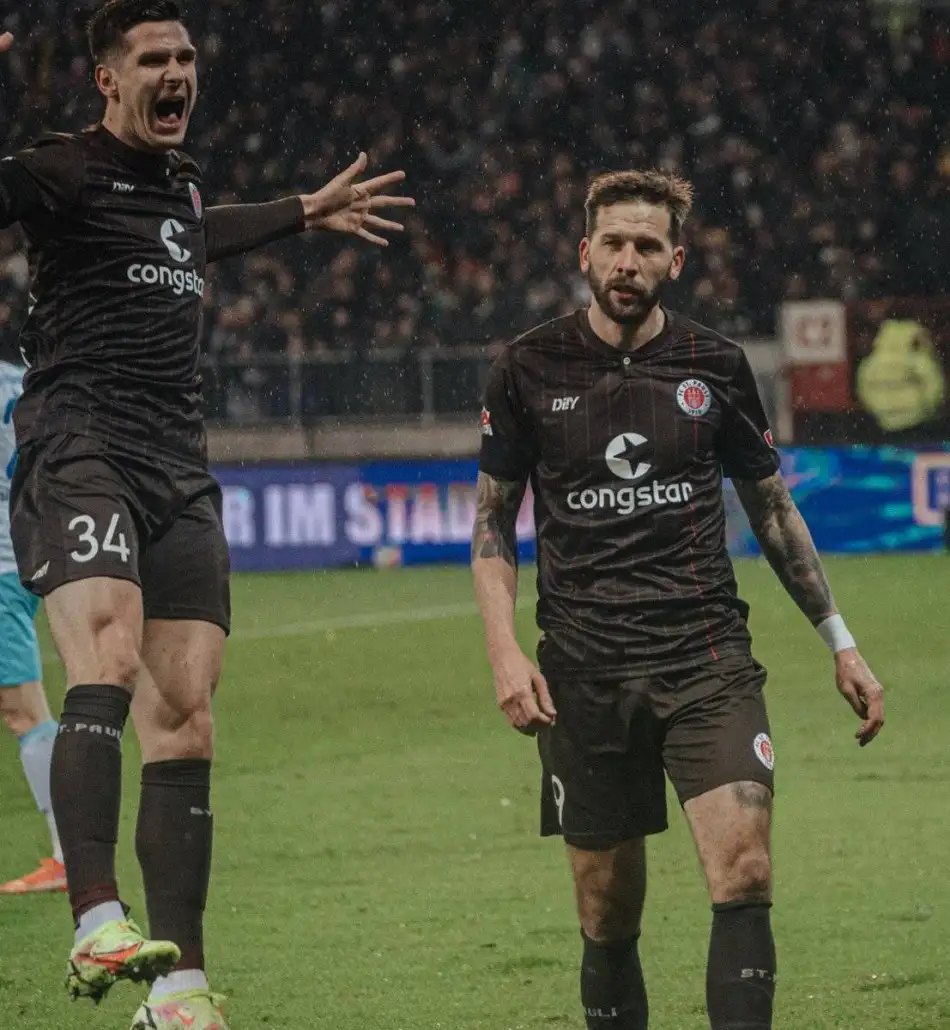 Küllerinden yeniden doğan isim: Guido Burgstaller!