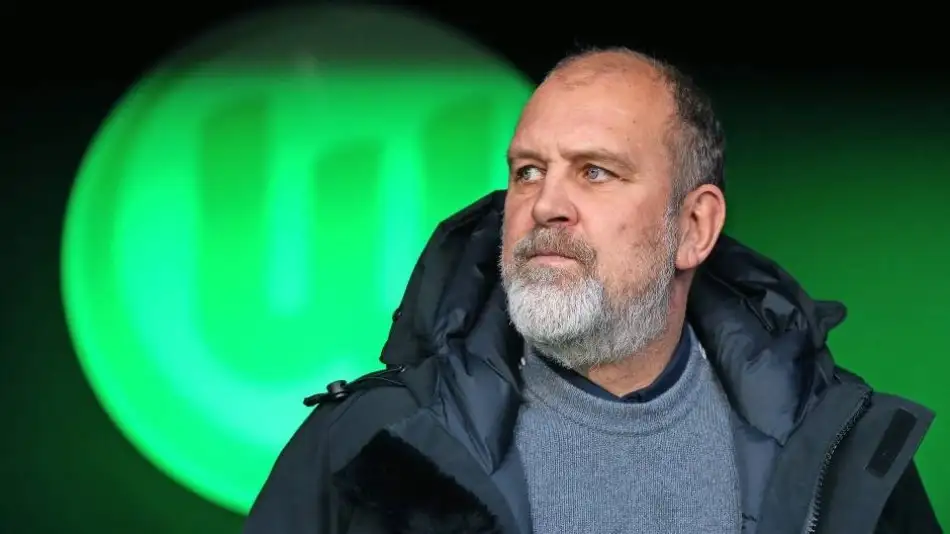 Wolfsburg sportif direktör Jörg Schmadtke ile ilgili kararsız