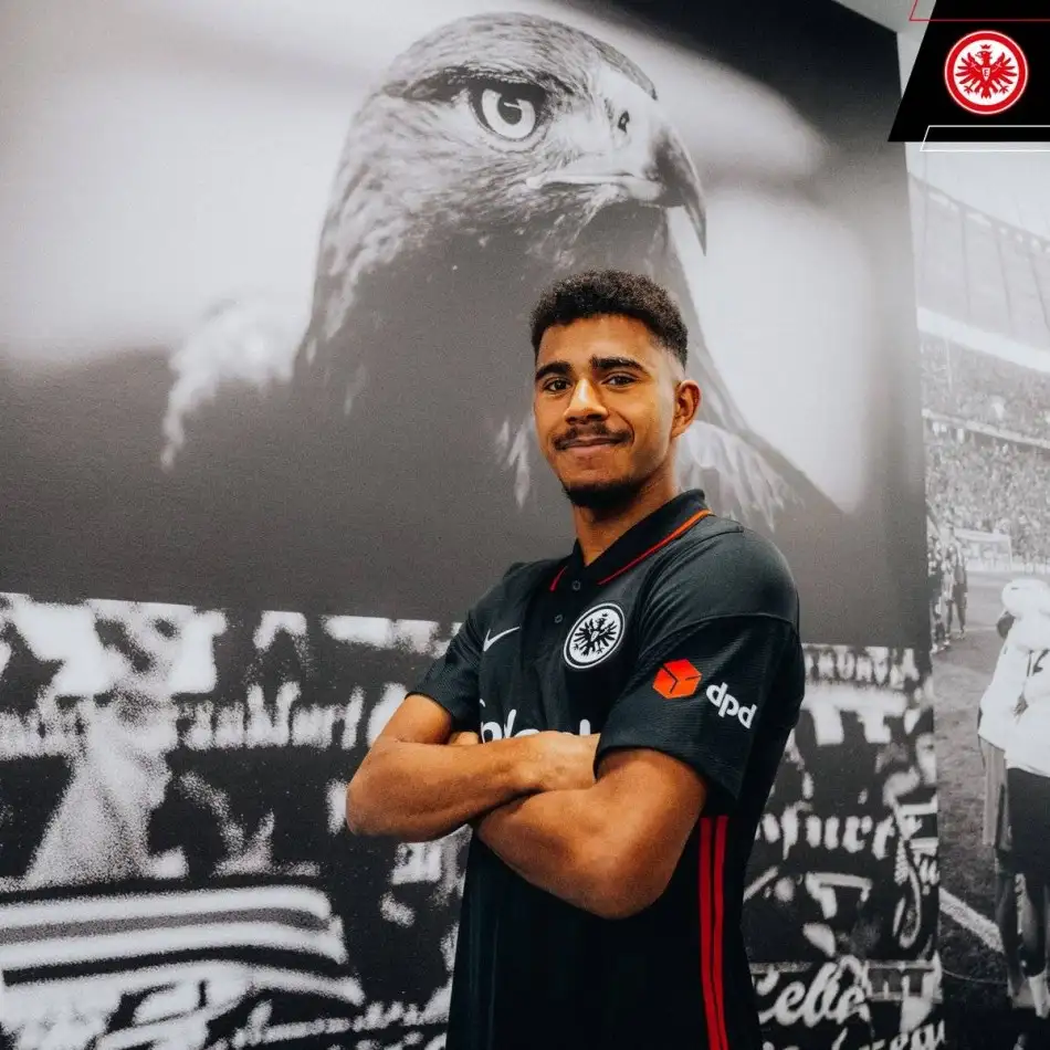 Eintracht Frankfurt Ansgar Knauff'u kiraladı