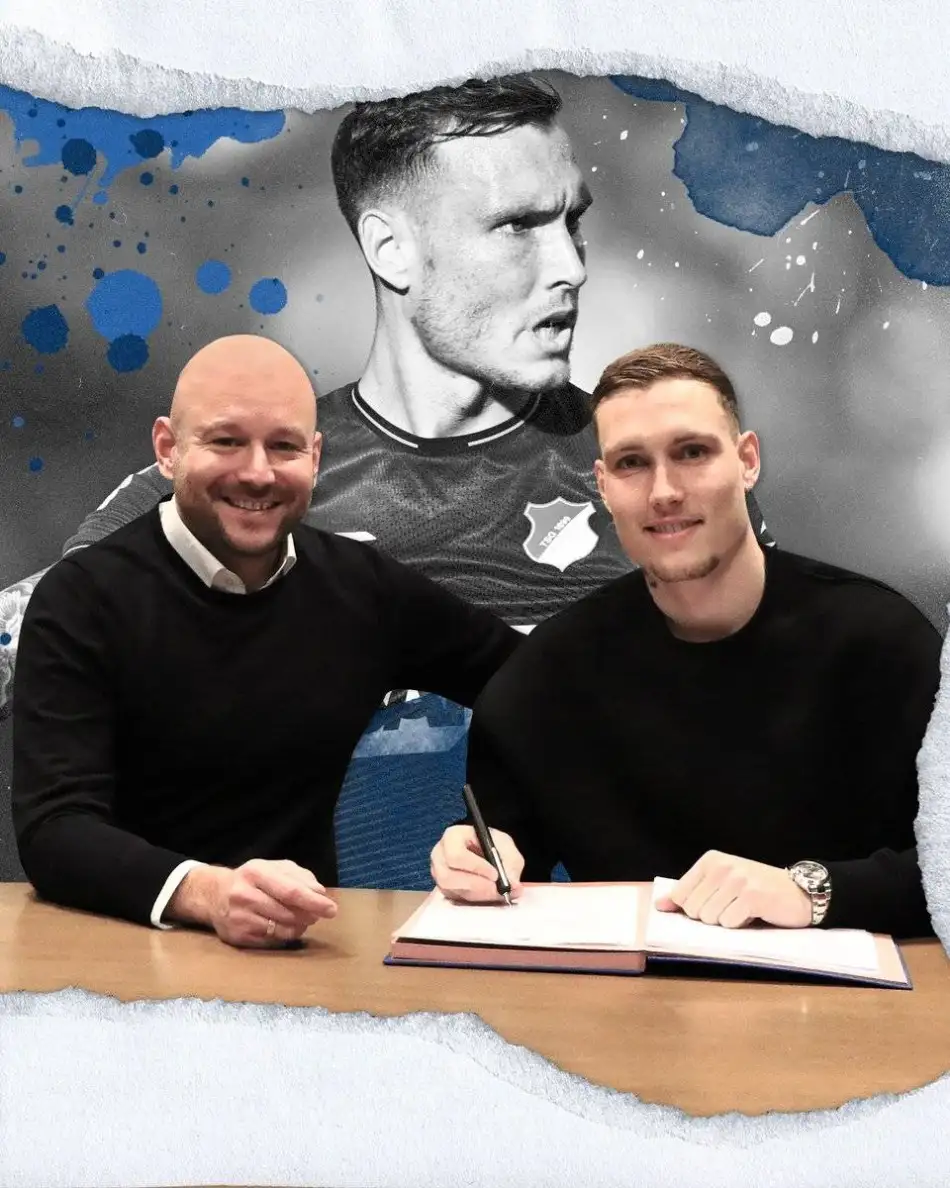 Hoffenheim David Raum'un sözleşmesini uzattı