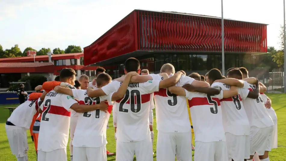 Stuttgart gençlik akademisi ve Alman futbolundaki devrim